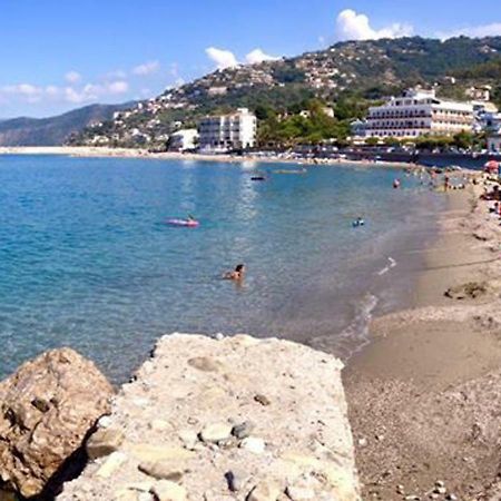 Cordovena Apartman Capo dʼOrlando Kültér fotó