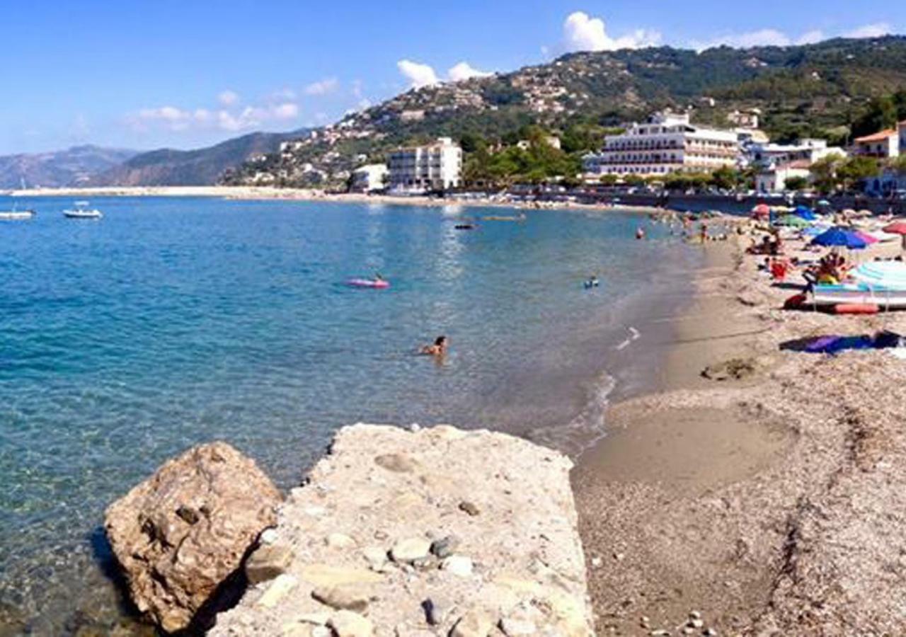 Cordovena Apartman Capo dʼOrlando Kültér fotó